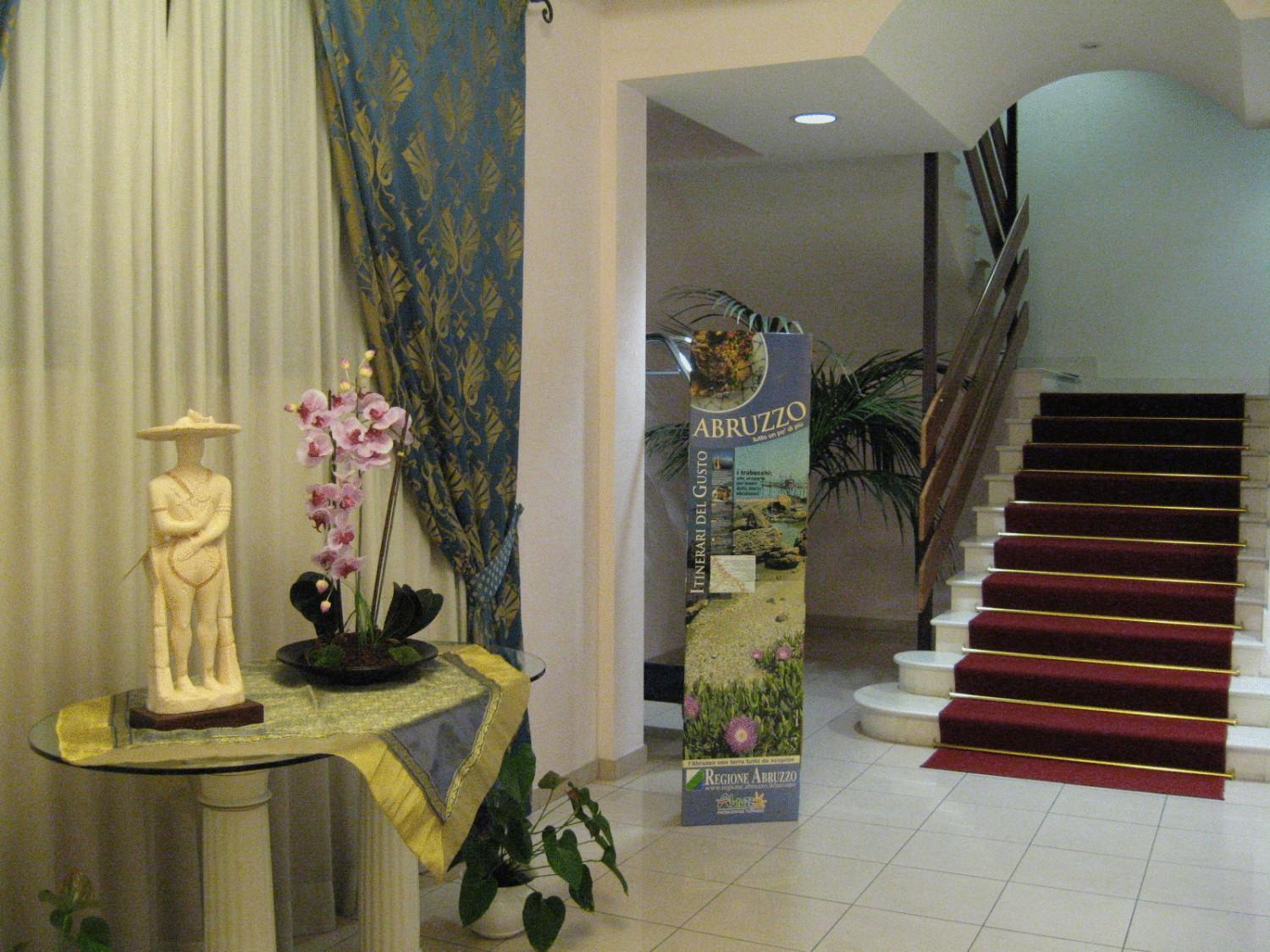 Hotel Levante Fossacesia Exterior photo